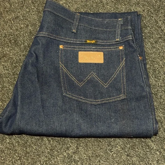 Wrangler Blue Bootcut Jeans with Rigid Denim - NWOT - Picture 8 of 12
